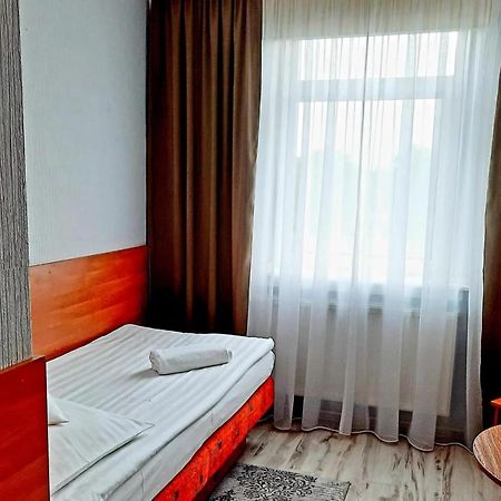 Hotel Bursztyn Kaliszki Εξωτερικό φωτογραφία
