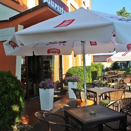 Hotel Bursztyn Kaliszki Εξωτερικό φωτογραφία