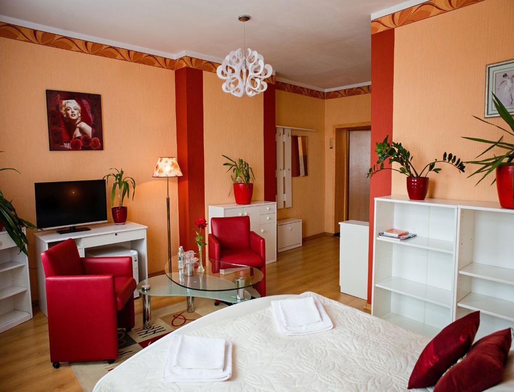 Hotel Bursztyn Kaliszki Εξωτερικό φωτογραφία